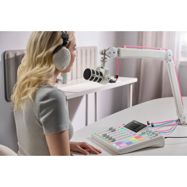 RODE PodMicUSB White USB-C &amp; XLR mik. med DSP